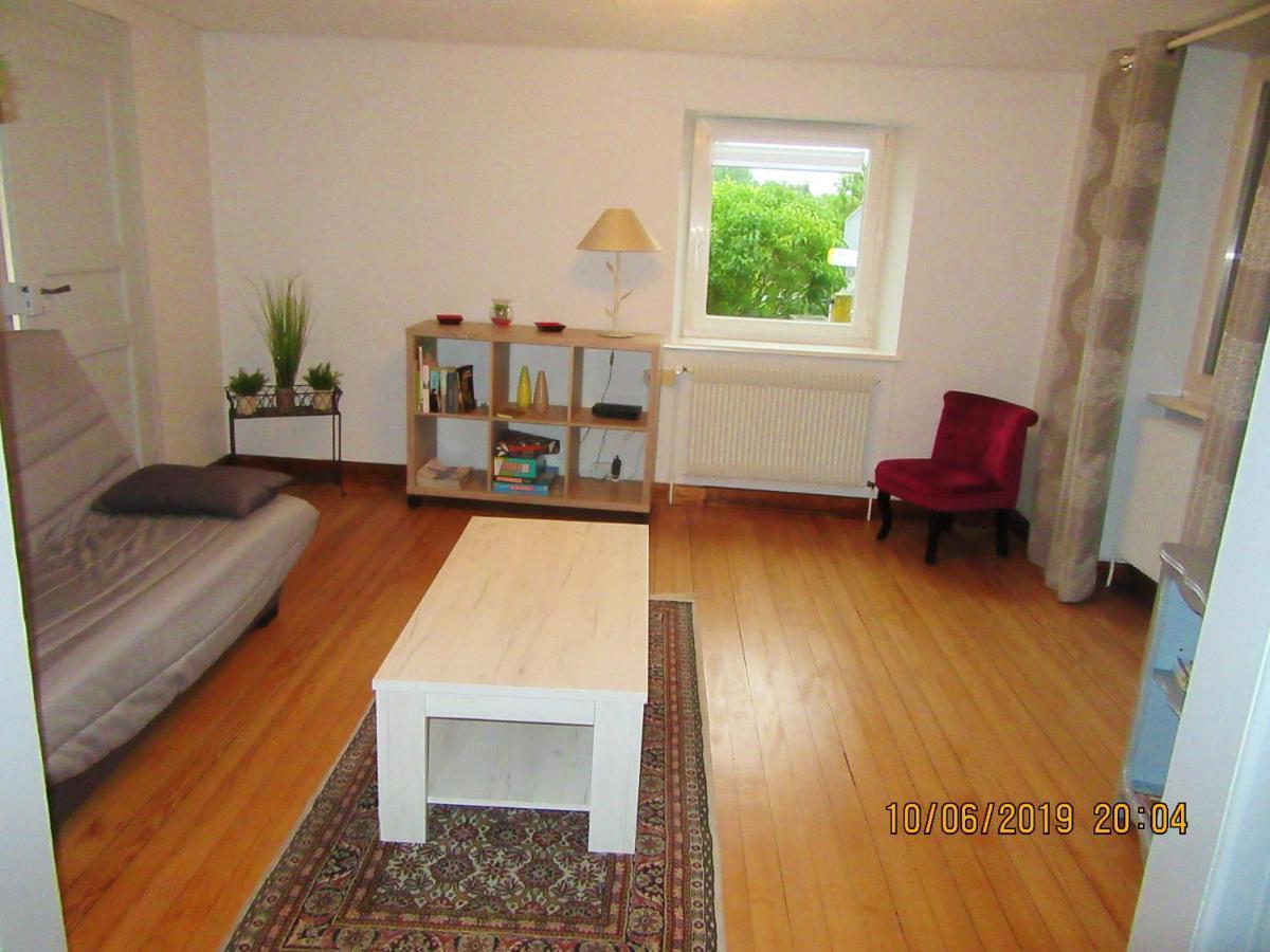 Maison de 2 chambres avec jardin clos et wifi a Gottenhouse Extérieur photo